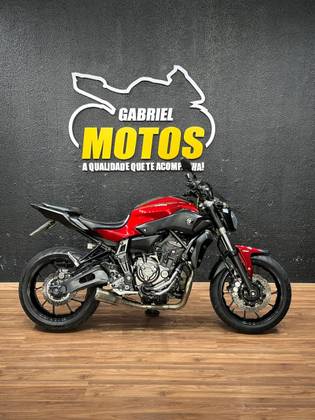 YAMAHA MT-07 ABS YAMAHA MT-07 ABS